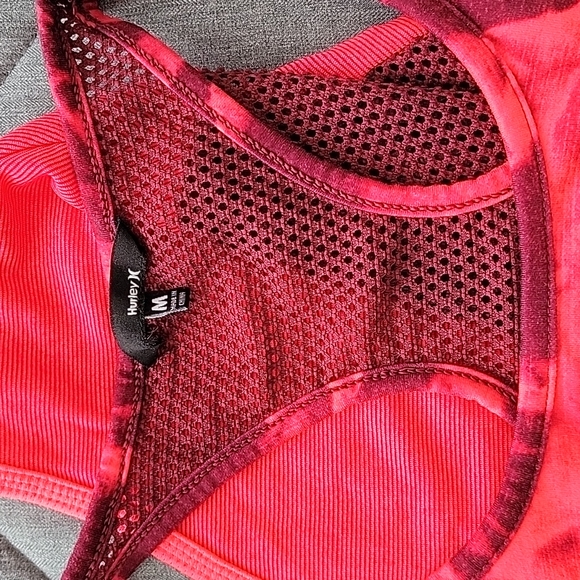 NWOT Hurley Nike Dri-Fit Sportsbra with Matching Long Sleeve - Picture 2 of 8